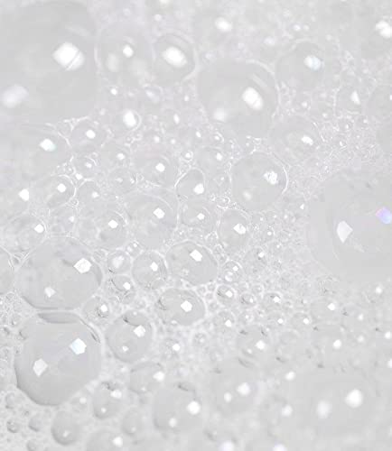 FINN & CO. Black Sand Body Wash - Beach Inspired Scent with Aloe & Green Tea - Gently Cleanses, Soothes & Softens Skin - Cruelty Free Body Cleanser for Men & Women | 8 oz