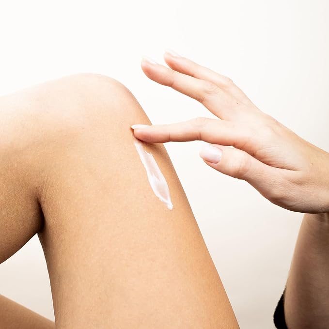 Panier des Sens – Orange Blossom Set for Women – Body Lotion + Shower Gel + Hand Cream - Birthday Gift for Her - Body Care Kit with 96% Natural Ingredients – Self Care Gifts for women